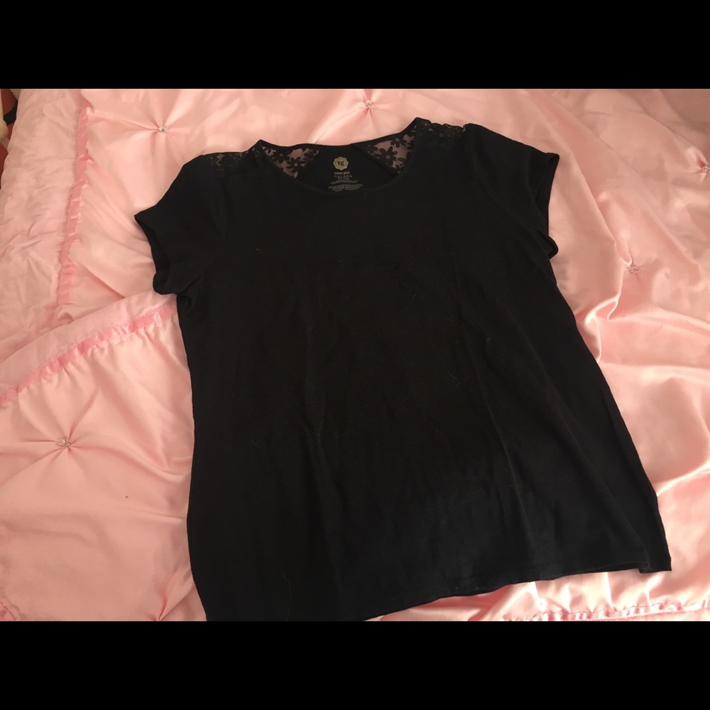 Black shirt